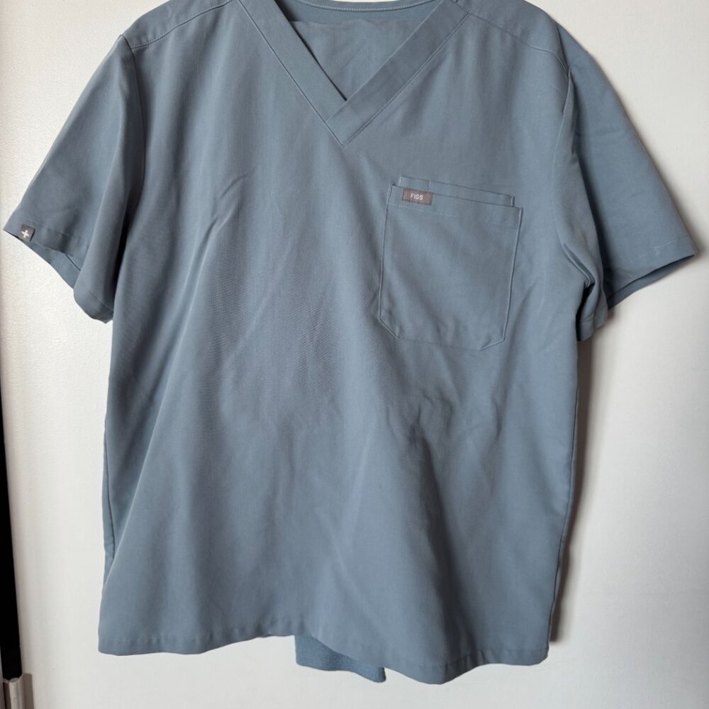 FIGS Leon Top and Tansen Jogger Scrub Set - Dusty Blue (LIMITED COLOR)